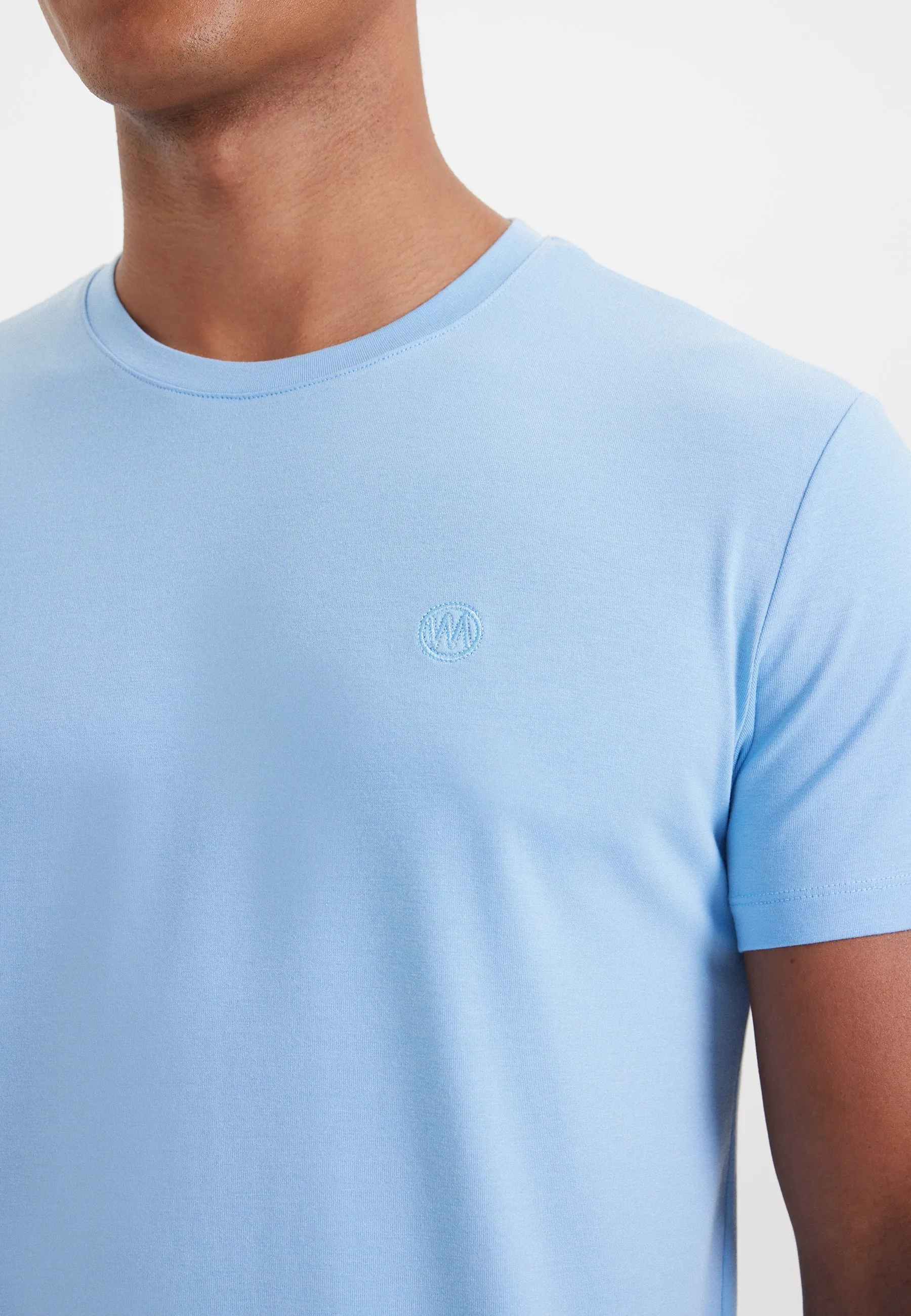 Açık Mavi Bisiklet Yaka Regular Fit Modal Pamuk Karışımlı Basic Erkek T-Shirt PARKER