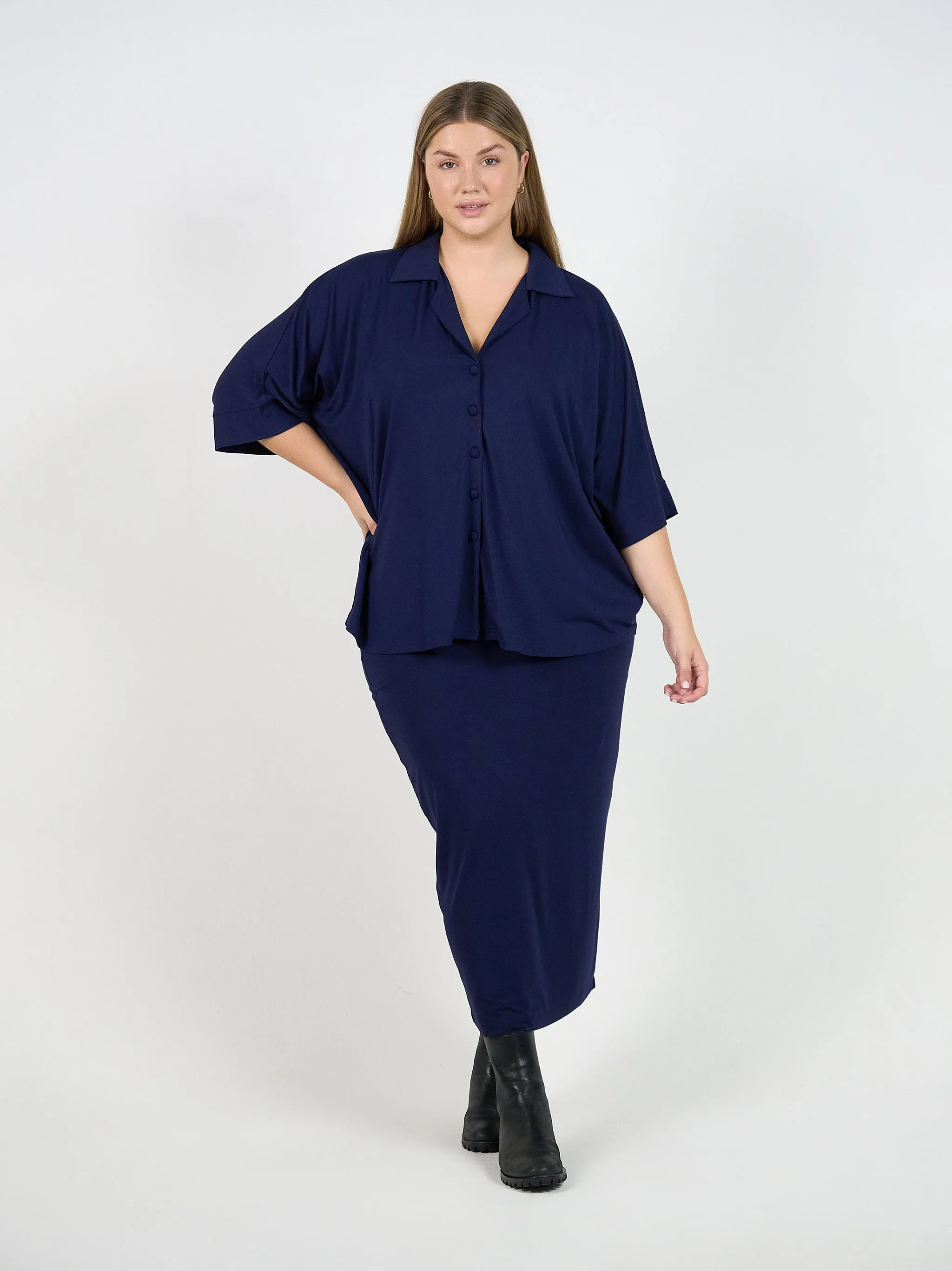 Alanis 3/4 Sleeve Collared Shirt - Navy