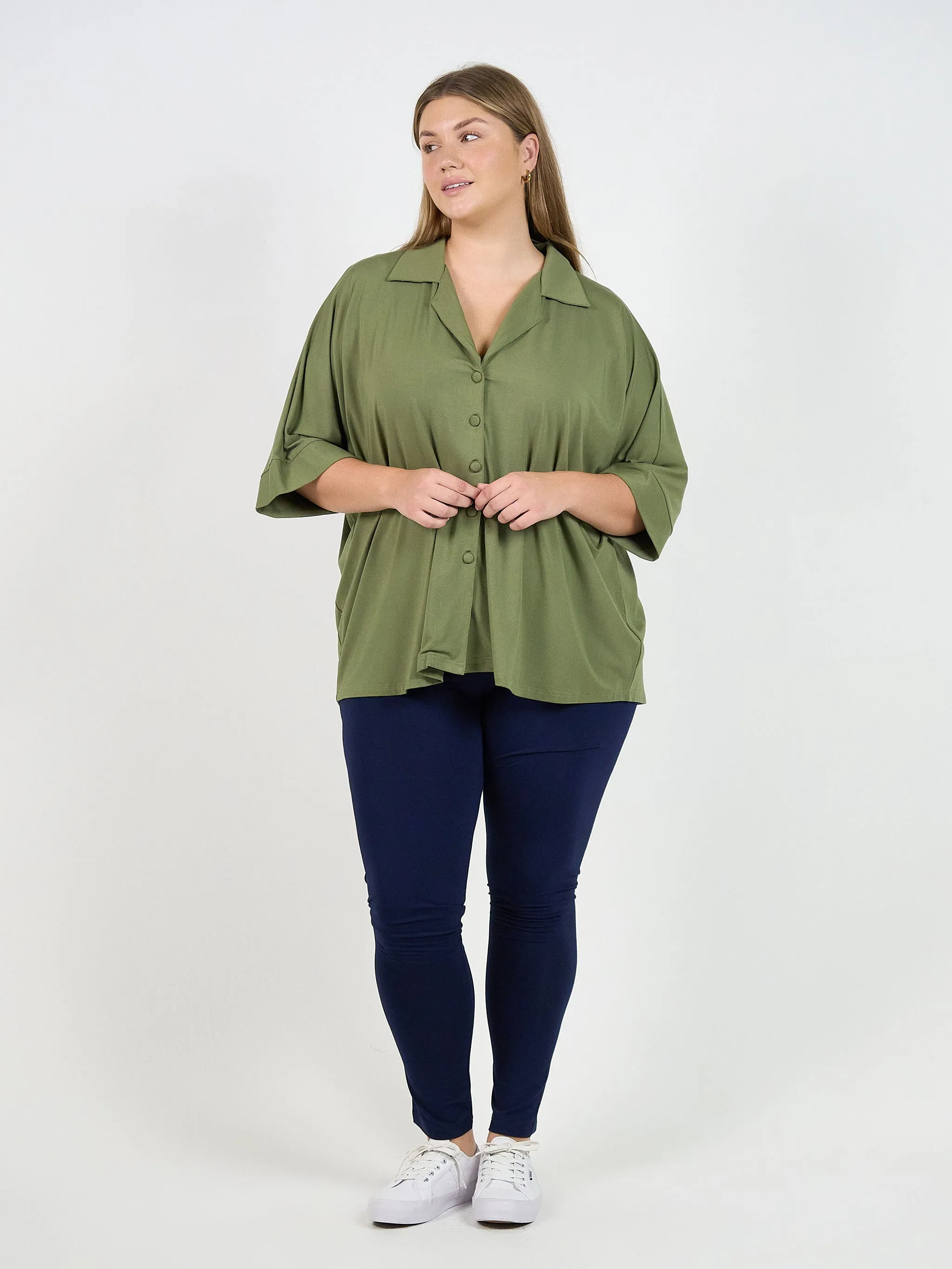 Alanis 3/4 Sleeve Collared Shirt - Olive