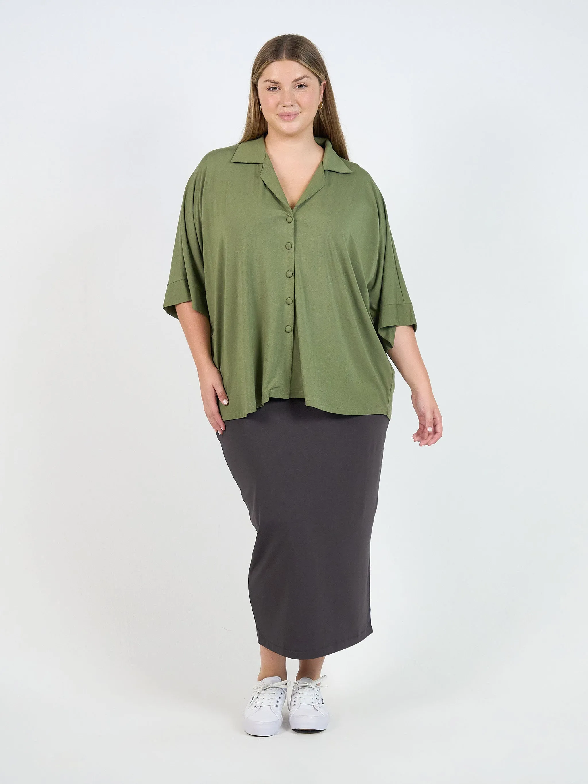 Alanis 3/4 Sleeve Collared Shirt - Olive