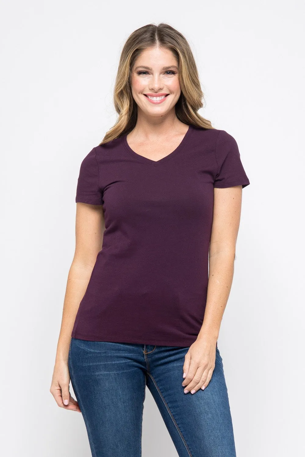 Cielo V neck Essential T Shirt