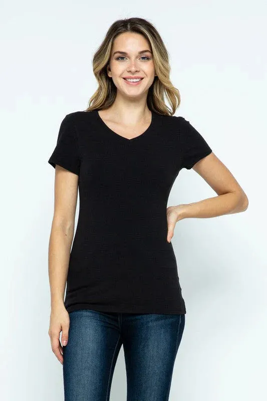 Cielo V neck Essential T Shirt
