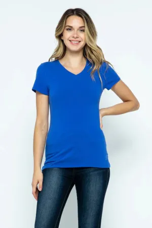 Cielo V neck Essential T Shirt