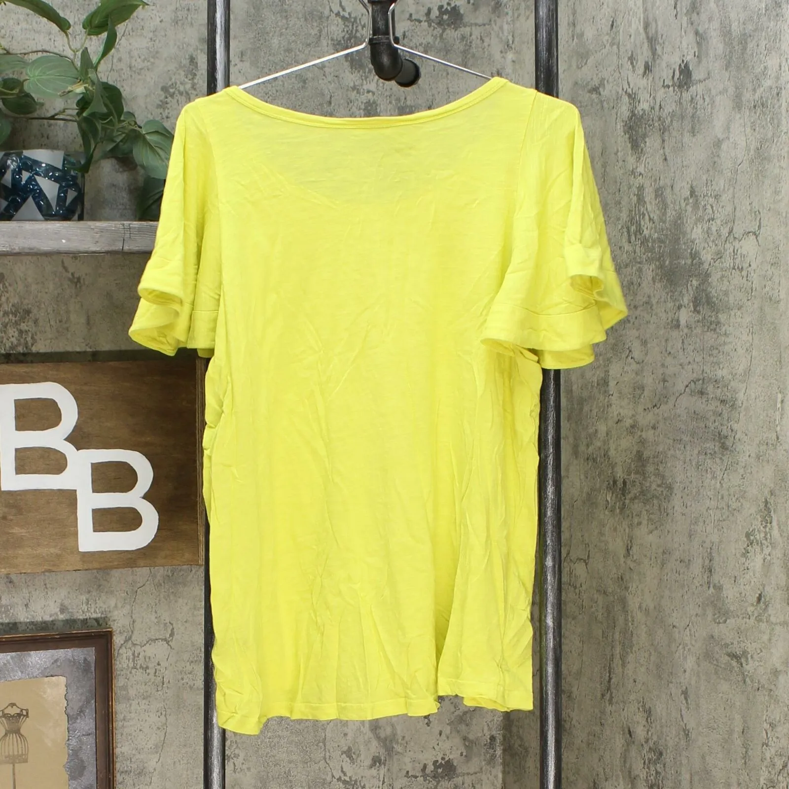 DG2 by Diane Gilman Women's Hi Low Flutter Sleeve T-Shirt Chartreuse XL