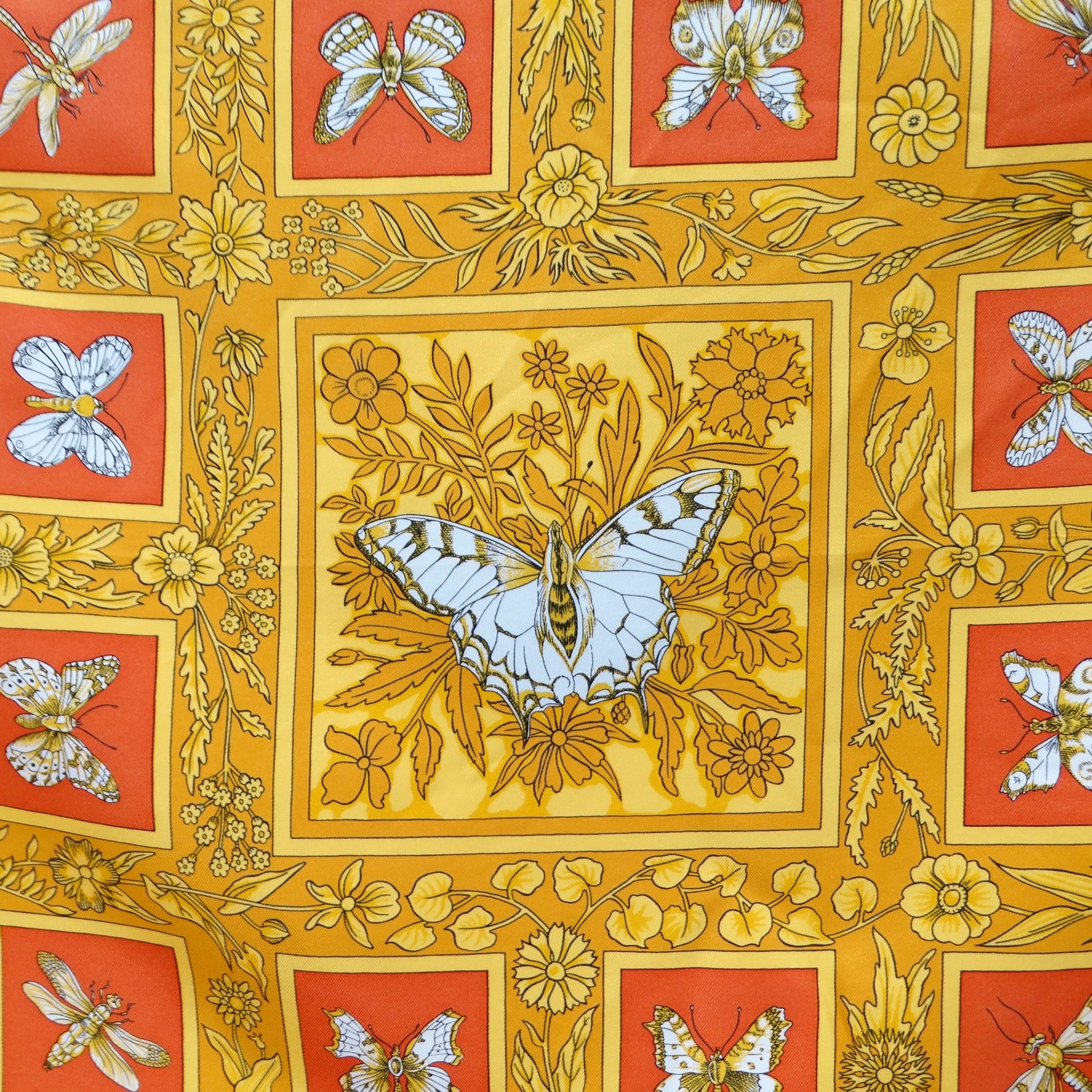 Hermes Jacquelot Joyaux de Lete 100% Silk Scarf