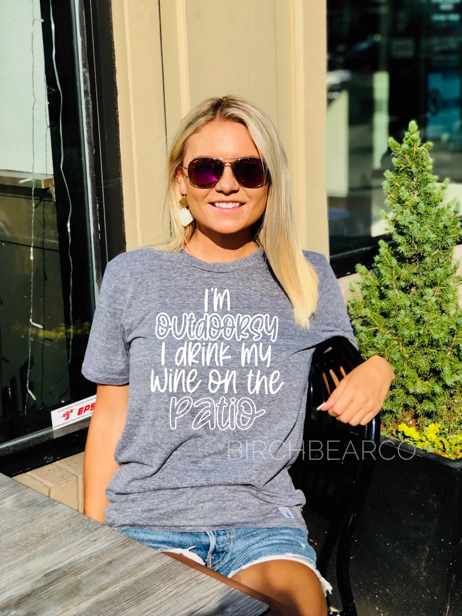 I'm Outdoorsy Wine Shirt | Funny Shirt | Unisex Shirt