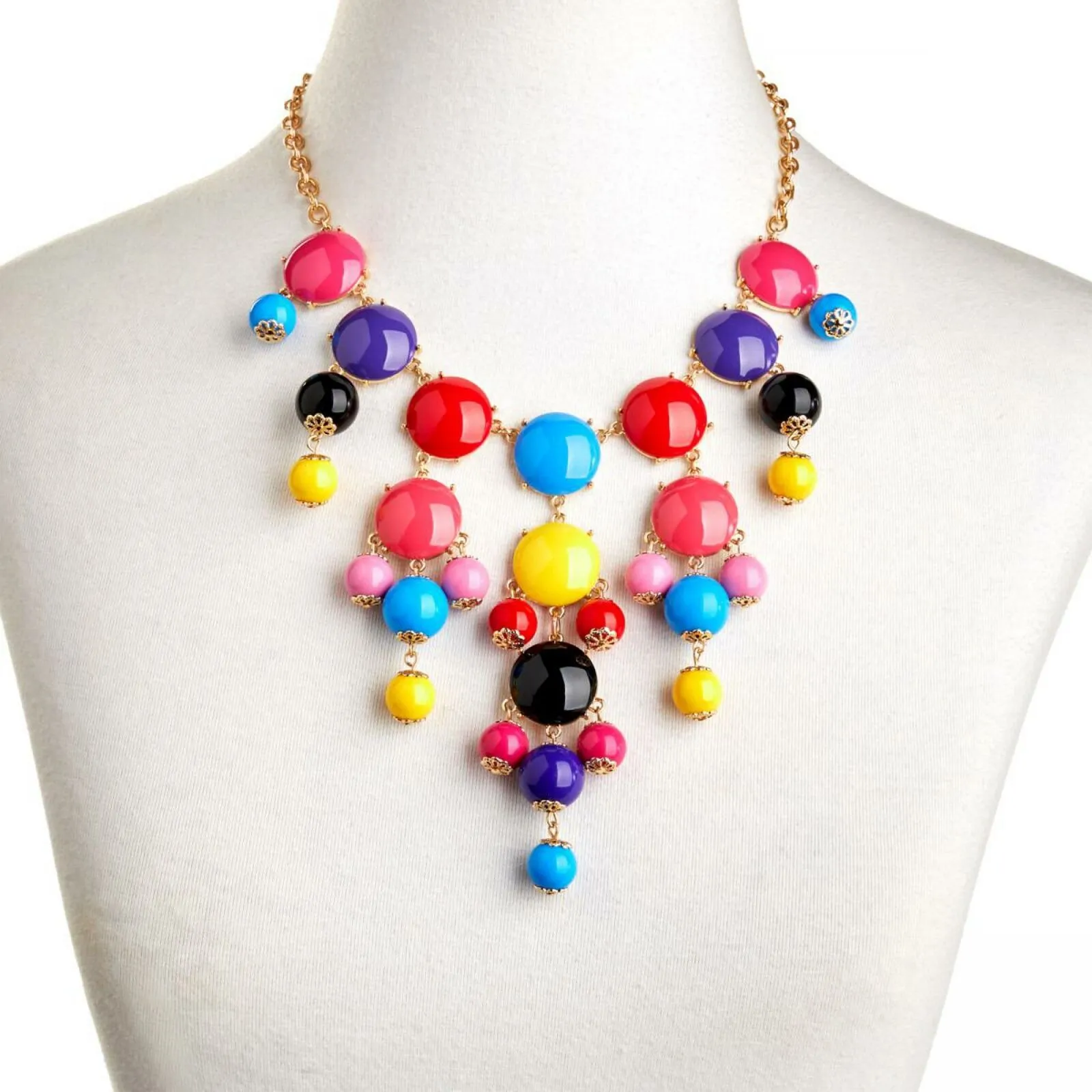 IMAN Women's City Chic 2 Pack of T-Shirts and Necklace