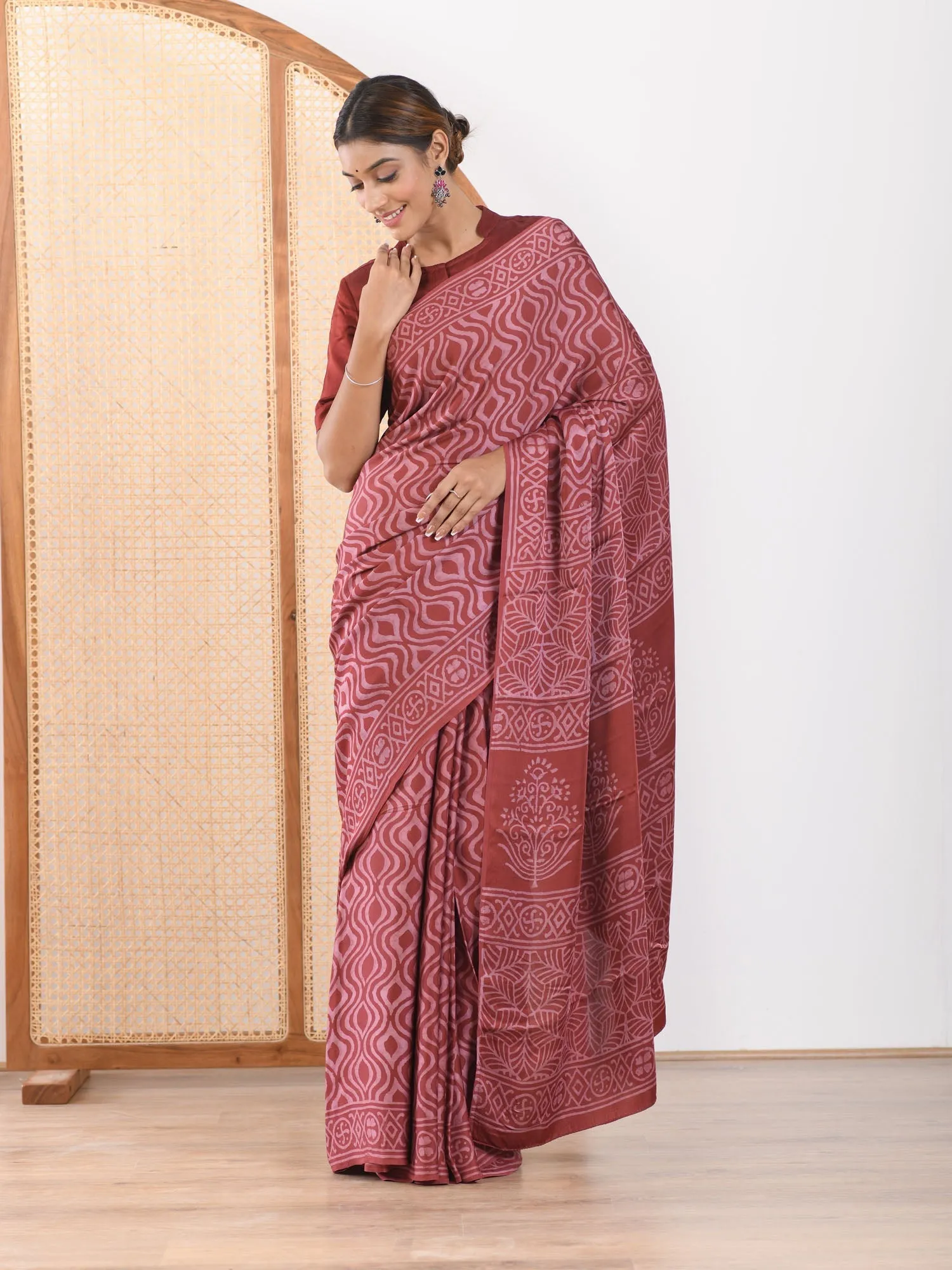 MULMUL ARUSHA BLOCK PRINTED MODAL SATIN SAREE