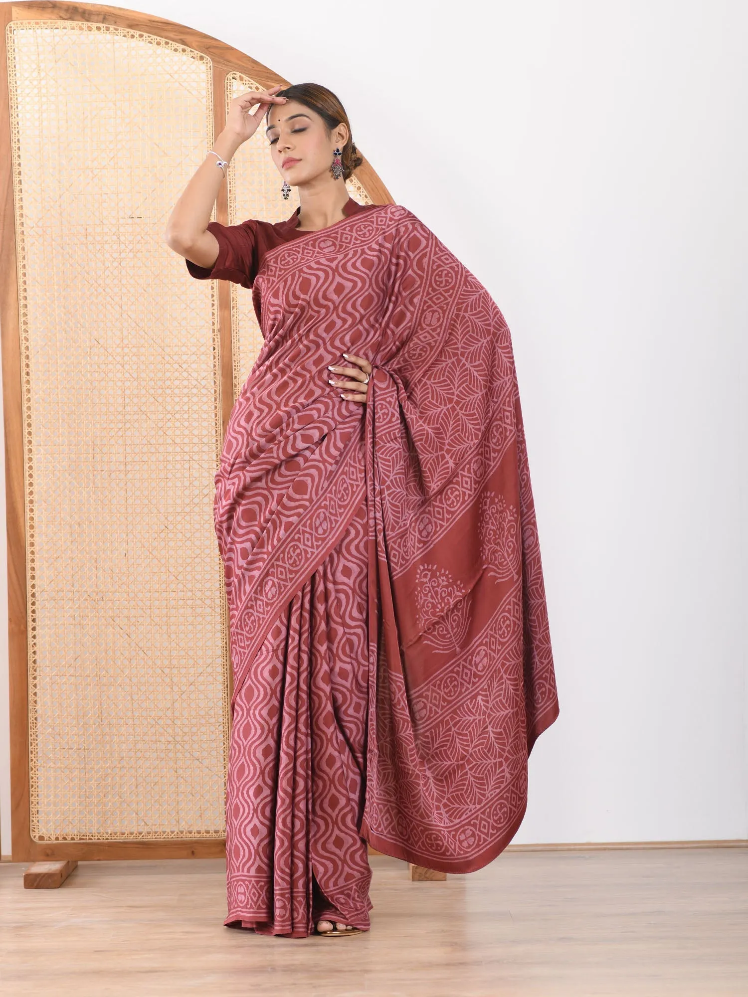 MULMUL ARUSHA BLOCK PRINTED MODAL SATIN SAREE