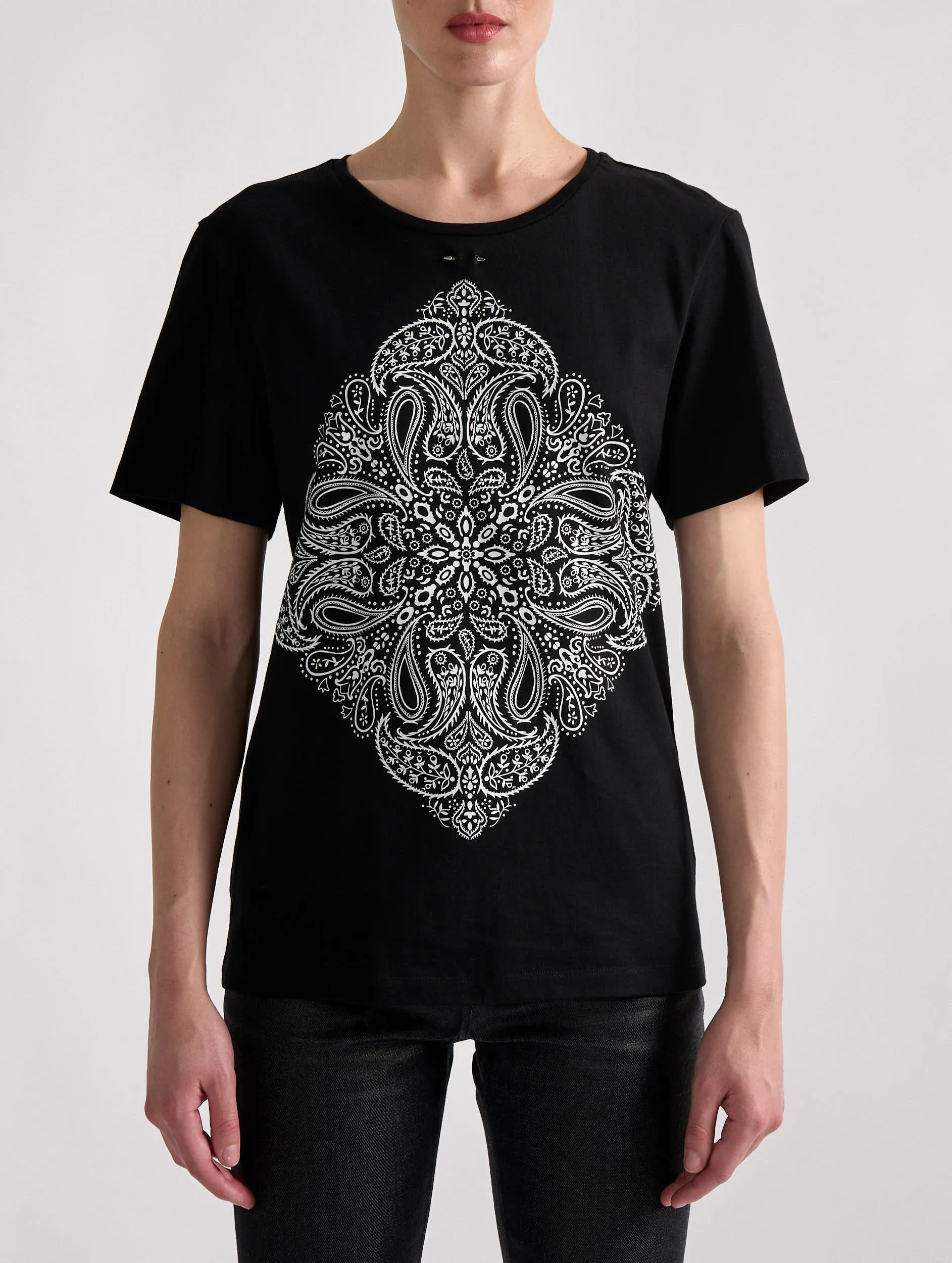 Screen-printed bandana tee-shirt in black cotton jersey