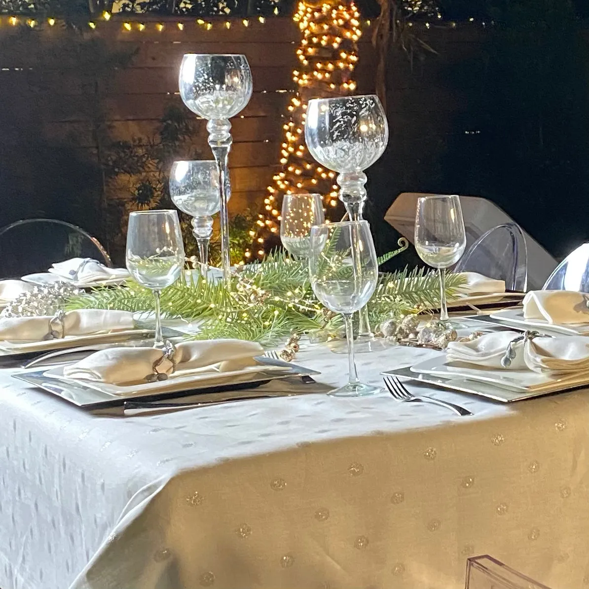 Vogue Tablecloth