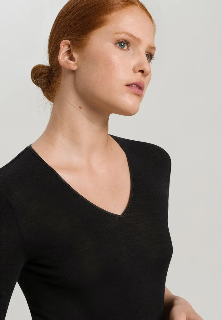 Woolen Silk - Short Sleeved T-shirt