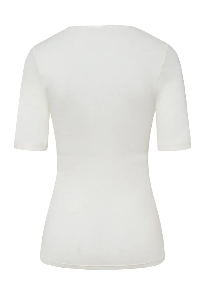 Woolen Silk - Short Sleeved T-shirt