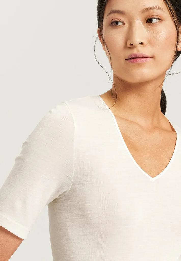 Woolen Silk - Short Sleeved T-shirt