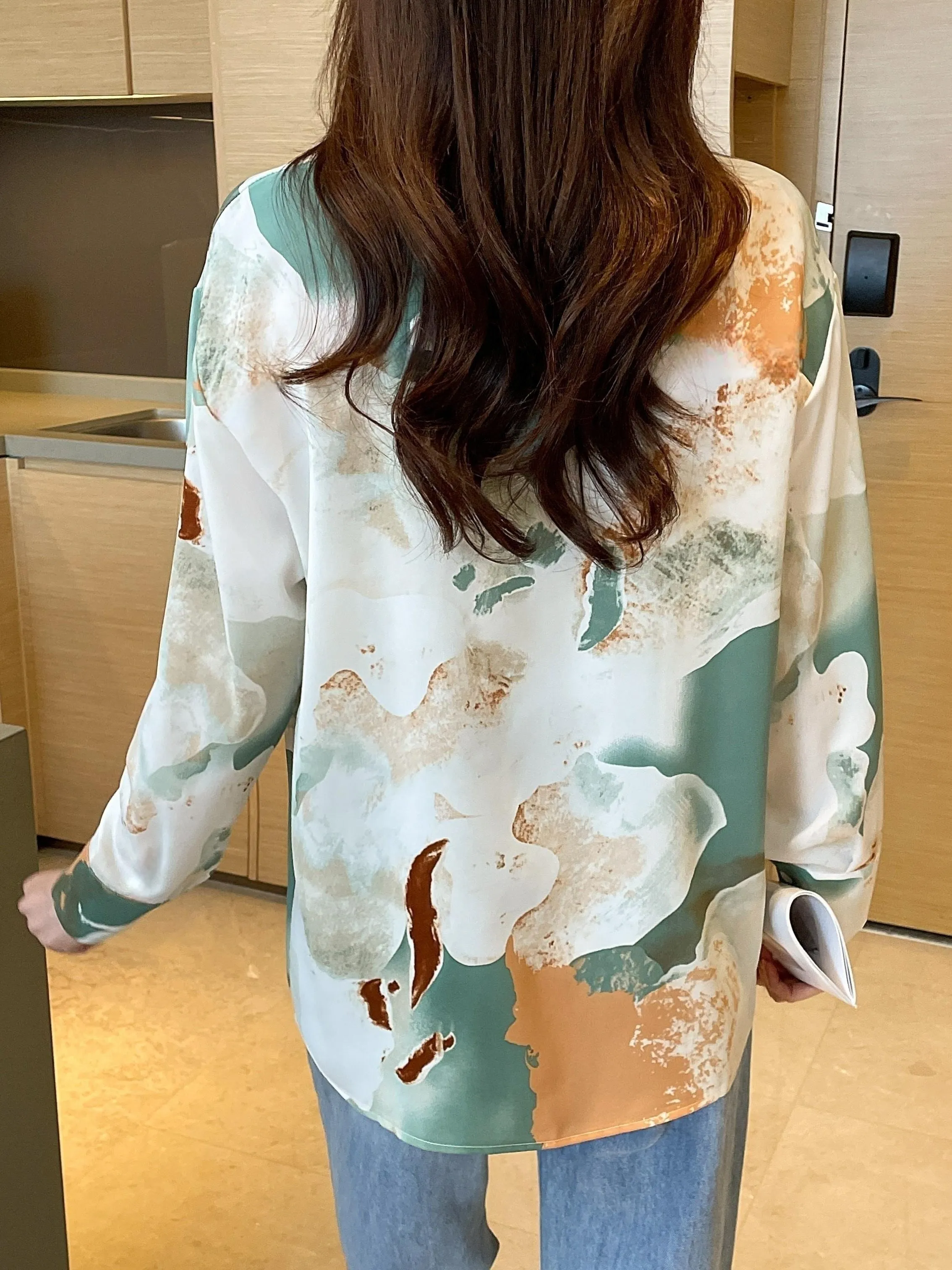 xieyinshe  Floral Print V-neck Lapel Blouses, Casual Loose Button Down Long Sleeve Fashion Shirts Tops, Women's Clothing